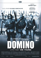DVD-Cover: Domino � Die Fast, Die Young, mit Keira Knightley, Mickey Rourke, Edgar Ramirez, Christopher Walken, Delroy Lindo, Ian Ziering, Brian Austin Green, Lucy Liu, Jacqueline Bisset, Mena Suvari, Macy Gray, Riz Abbasi, Jerry Springer, ...